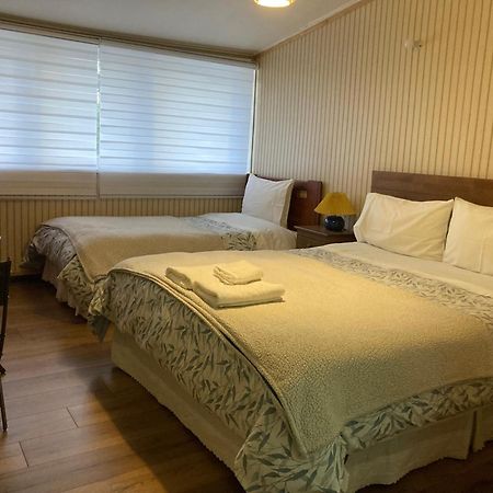 Hostal Argentina Osorno Esterno foto
