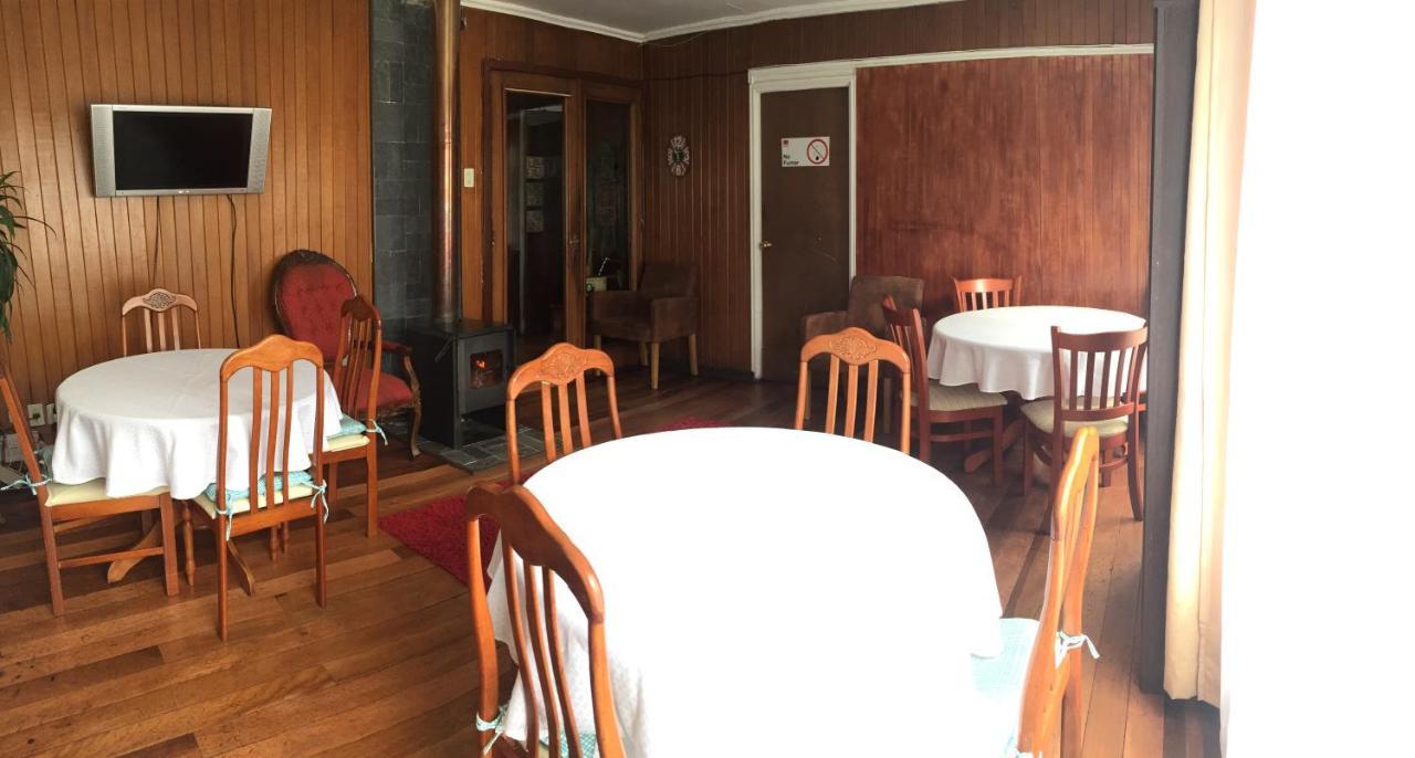 Hostal Argentina Osorno Esterno foto
